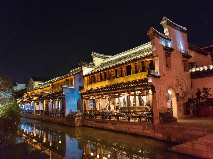 神秘的机场